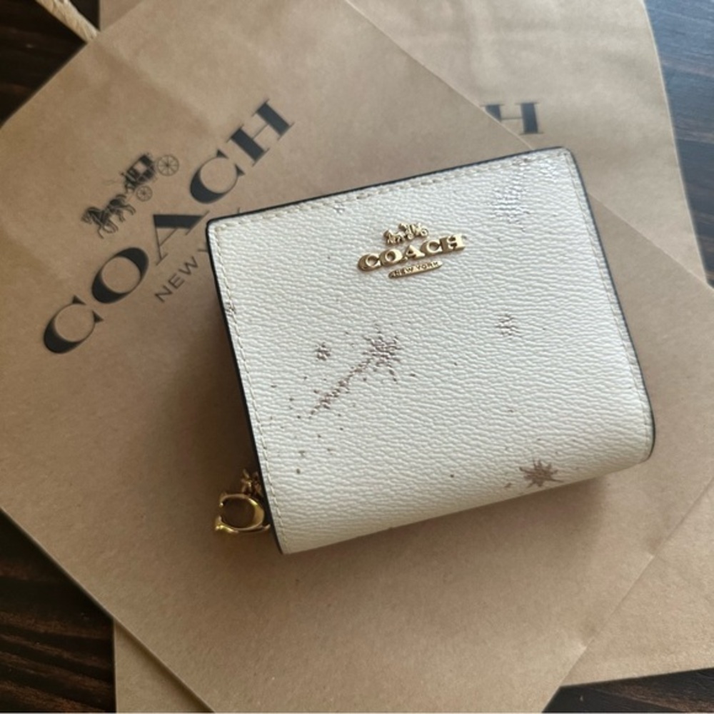 Coach Snap Wallet With Star Print